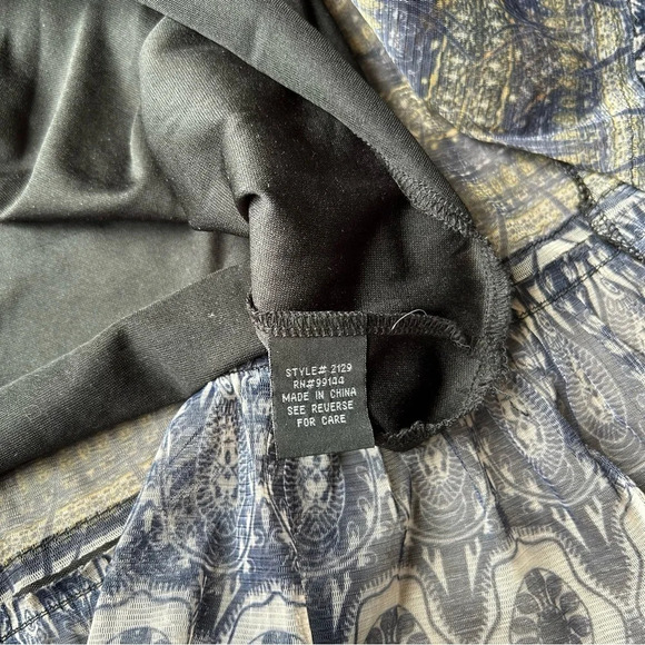 Lapis Floral Print Strapless Convertible Dress - Picture 12 of 15